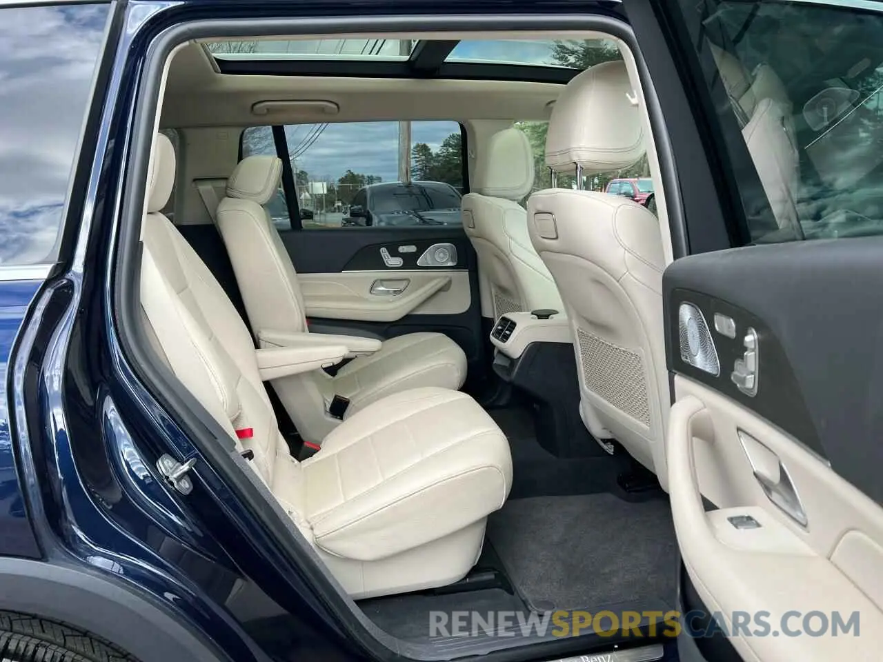 6 fotografías del automóvil dañado 4JGFF5KE9LA166932 MERCEDES-BENZ GLS-CLASS 2020