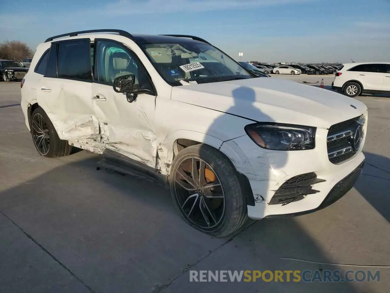 4 fotografías del automóvil dañado 4JGFF8GE4LA241627 MERCEDES-BENZ GLS-CLASS 2020