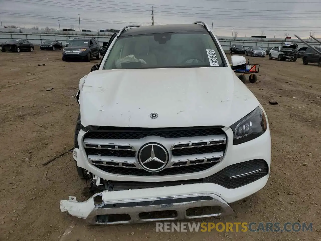5 fotografías del automóvil dañado 4JGFF5KE4MA378476 MERCEDES-BENZ GLS-CLASS 2021
