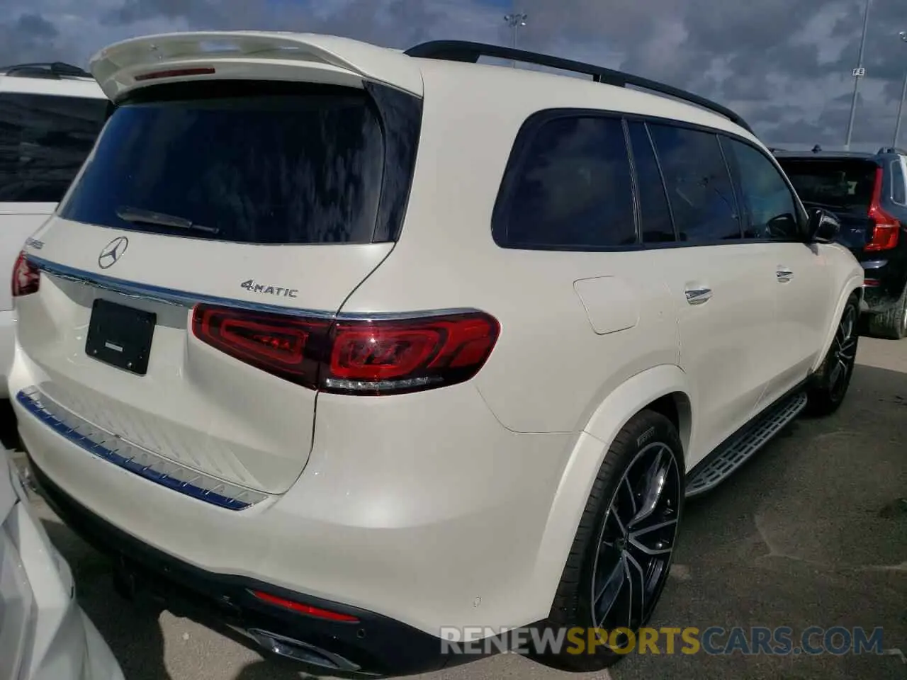 4 fotografías del automóvil dañado 4JGFF5KE1NA657661 MERCEDES-BENZ GLS-CLASS 2022