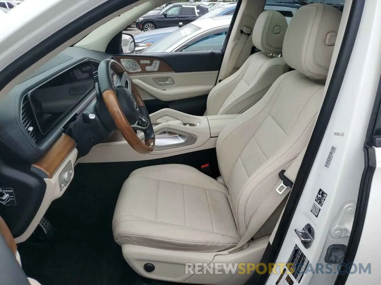 7 fotografías del automóvil dañado 4JGFF5KE1NA708575 MERCEDES-BENZ GLS-CLASS 2022