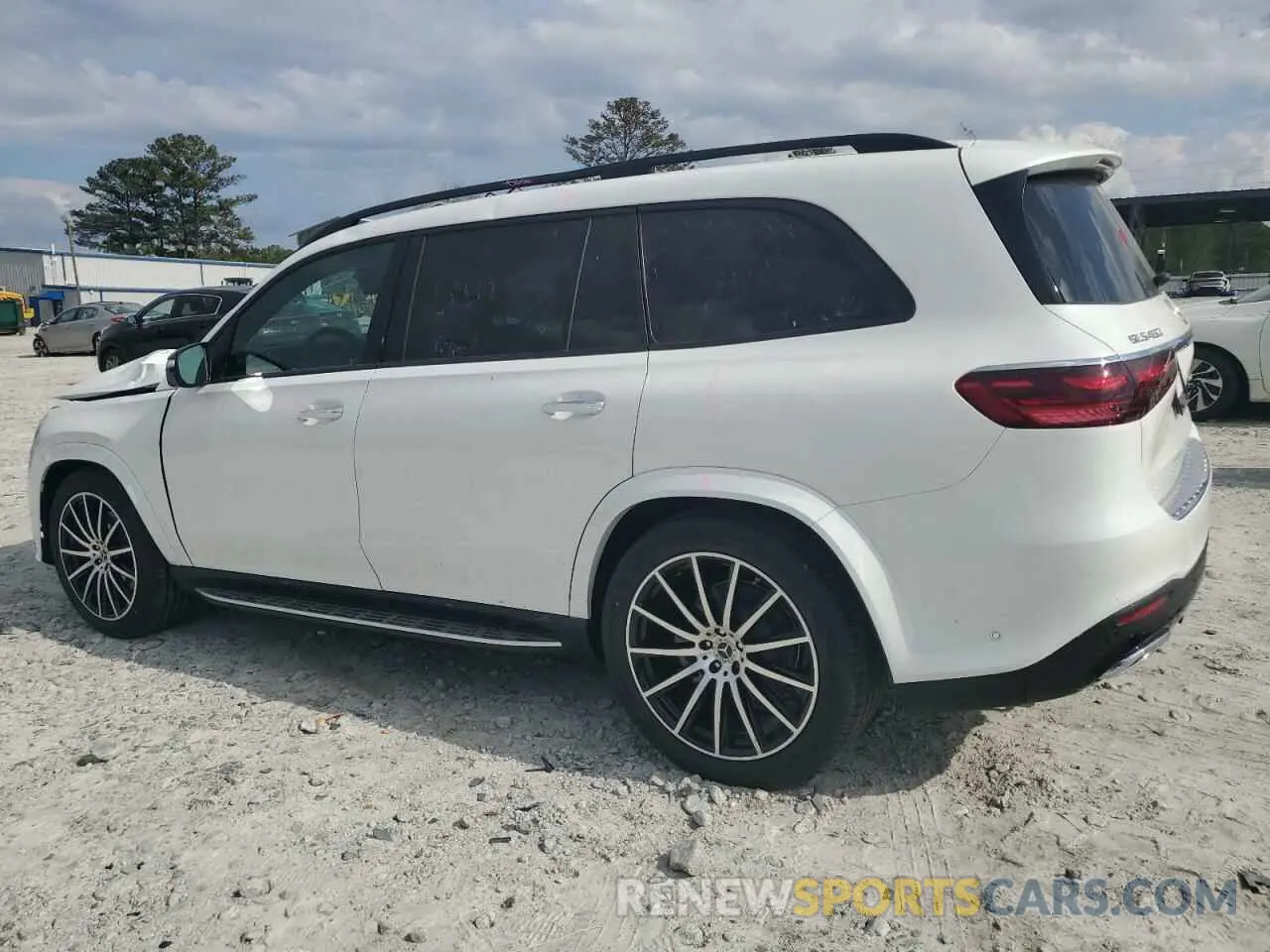 2 fotografías del automóvil dañado 4JGFF5KE0SB332070 MERCEDES-BENZ GLS-CLASS 2025