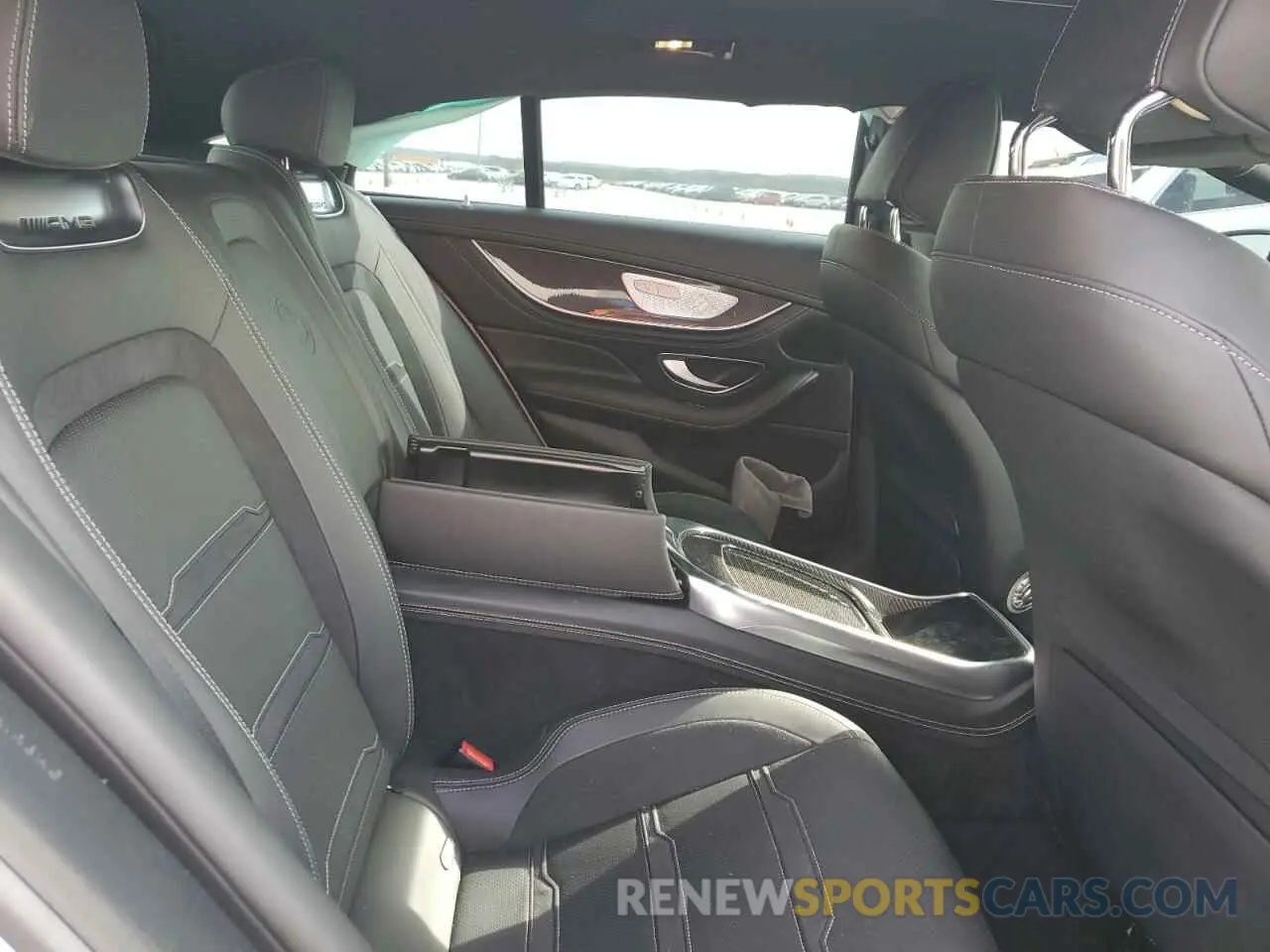 10 fotografías del automóvil dañado WDD7X6BB4KA009315 MERCEDES-BENZ GT-CLASS 2019