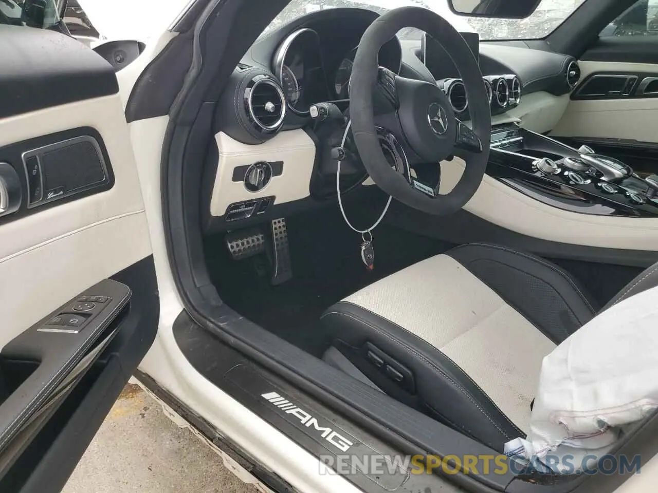 8 fotografías del automóvil dañado WDDYJ7JA4KA023624 MERCEDES-BENZ GT-CLASS 2019