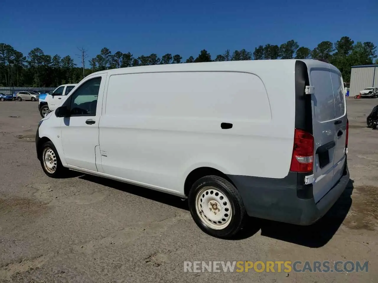 2 fotografías del automóvil dañado WD3PG3EA9K3530931 MERCEDES-BENZ METRIS 2019