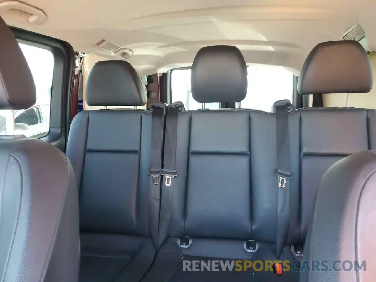 10 fotografías del automóvil dañado WD4PG2EE2K3506382 MERCEDES-BENZ METRIS 2019