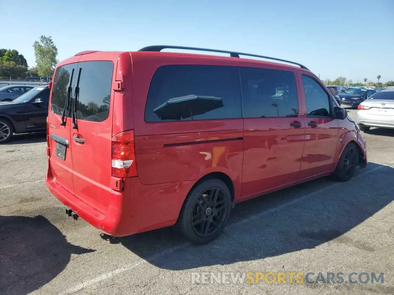 3 fotografías del automóvil dañado WD4PG2EE2K3506382 MERCEDES-BENZ METRIS 2019