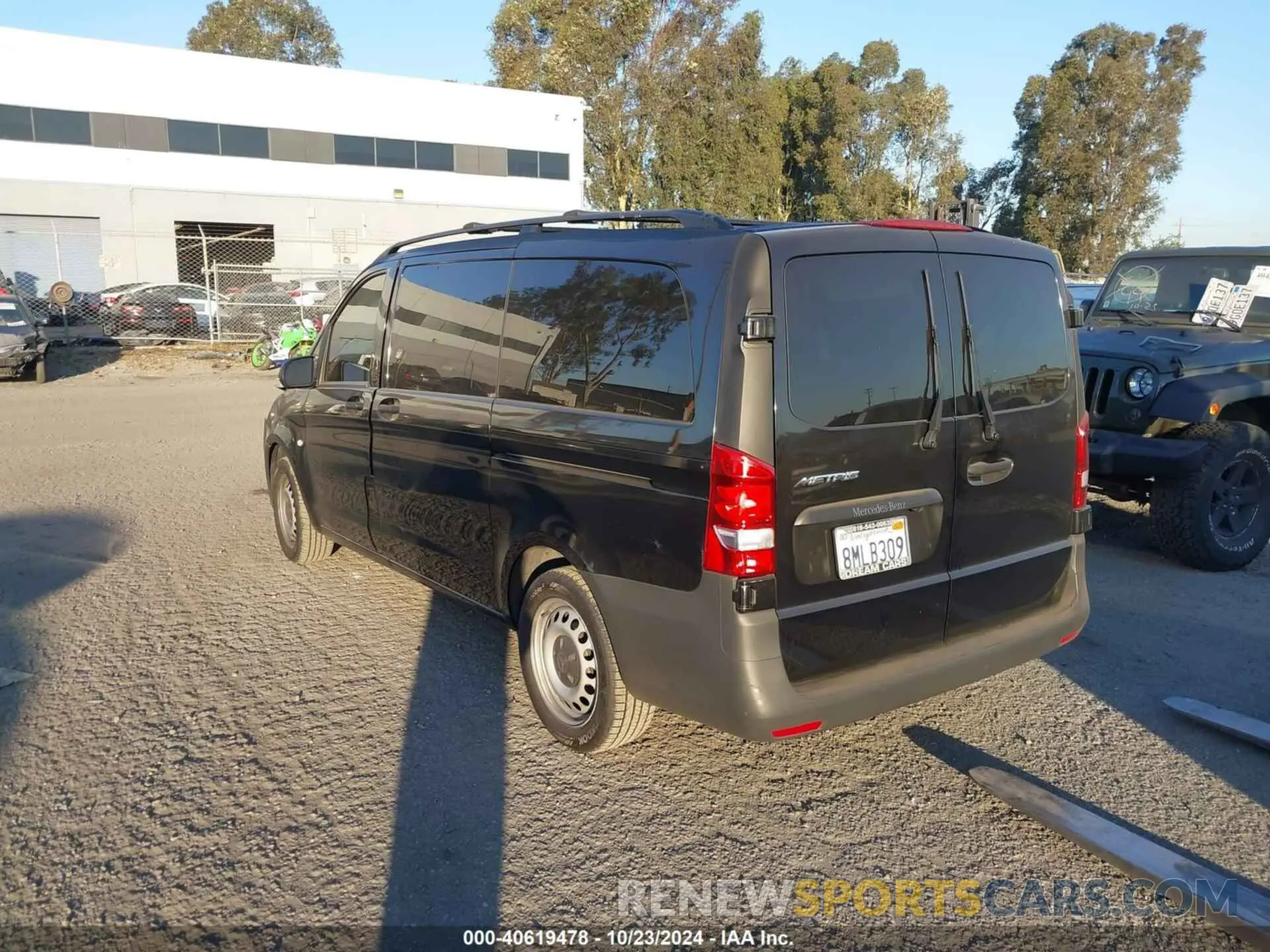 3 fotografías del automóvil dañado WD4PG2EE6K3505493 MERCEDES-BENZ METRIS 2019