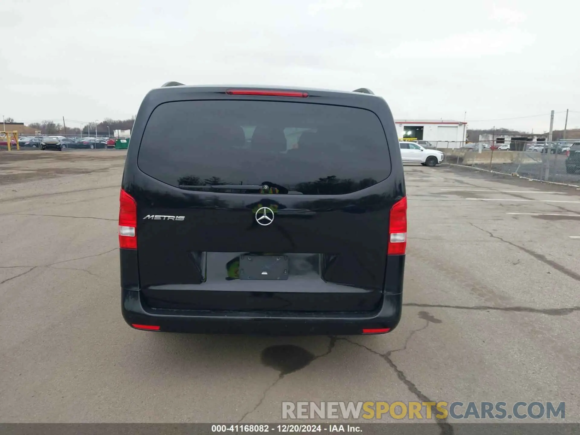16 fotografías del automóvil dañado WD4PG2EE6K3579304 MERCEDES-BENZ METRIS 2019