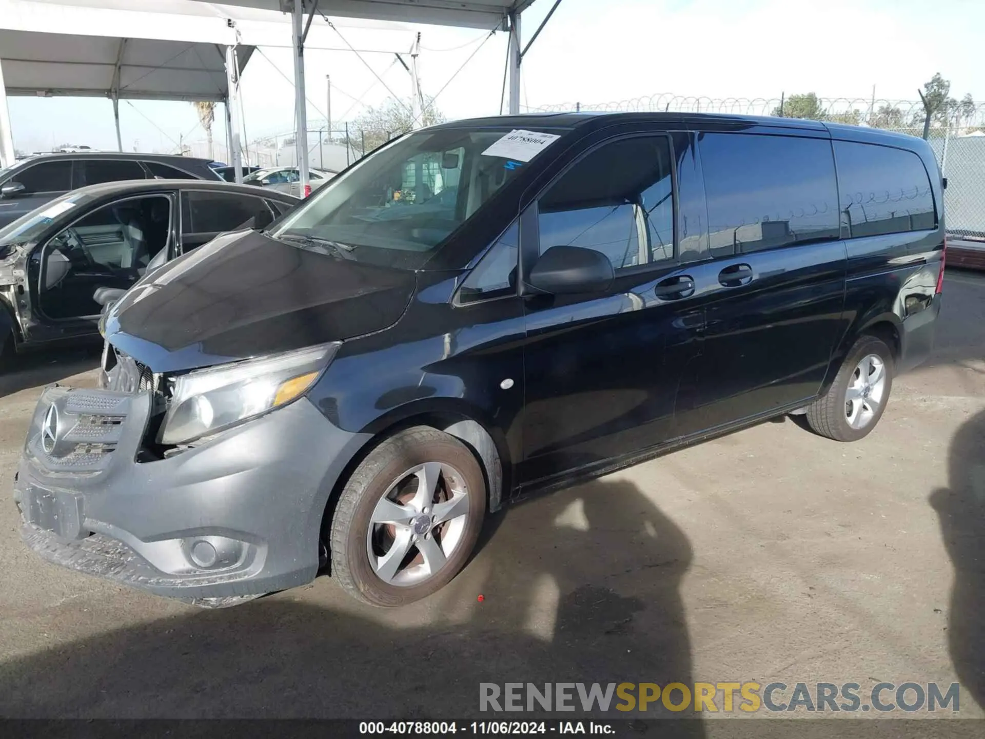 2 fotografías del automóvil dañado WD4PG2EE8K3514504 MERCEDES-BENZ METRIS 2019
