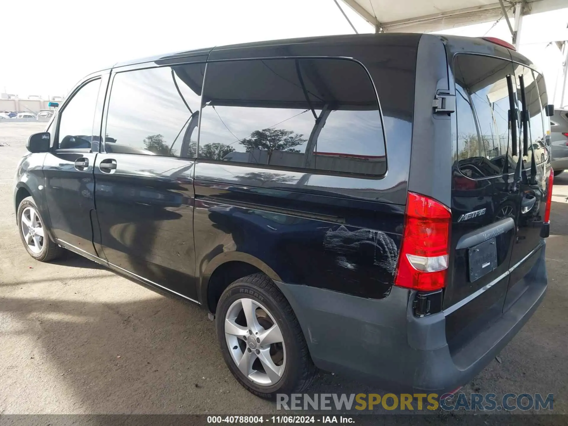 3 fotografías del automóvil dañado WD4PG2EE8K3514504 MERCEDES-BENZ METRIS 2019