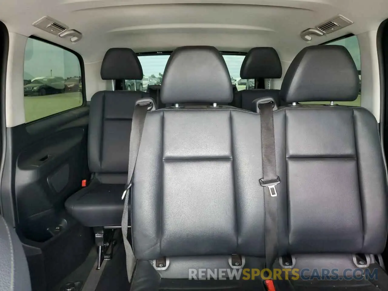 10 fotografías del automóvil dañado WD4PG2EE8K3518455 MERCEDES-BENZ METRIS 2019