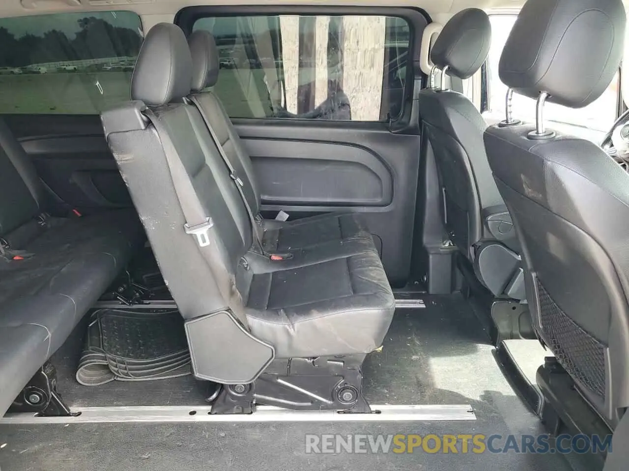 11 fotografías del automóvil dañado WD4PG2EE8K3518455 MERCEDES-BENZ METRIS 2019