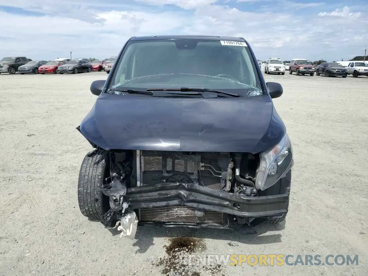 5 fotografías del automóvil dañado WD4PG2EE8K3518455 MERCEDES-BENZ METRIS 2019