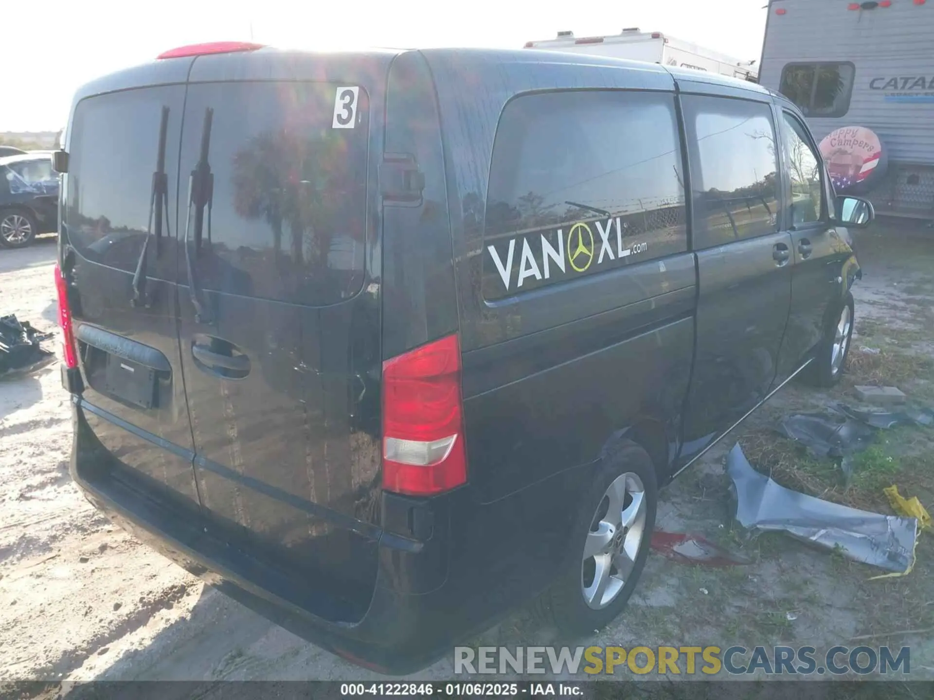 4 fotografías del automóvil dañado W1WV0FEY8L3696234 MERCEDES-BENZ METRIS 2020