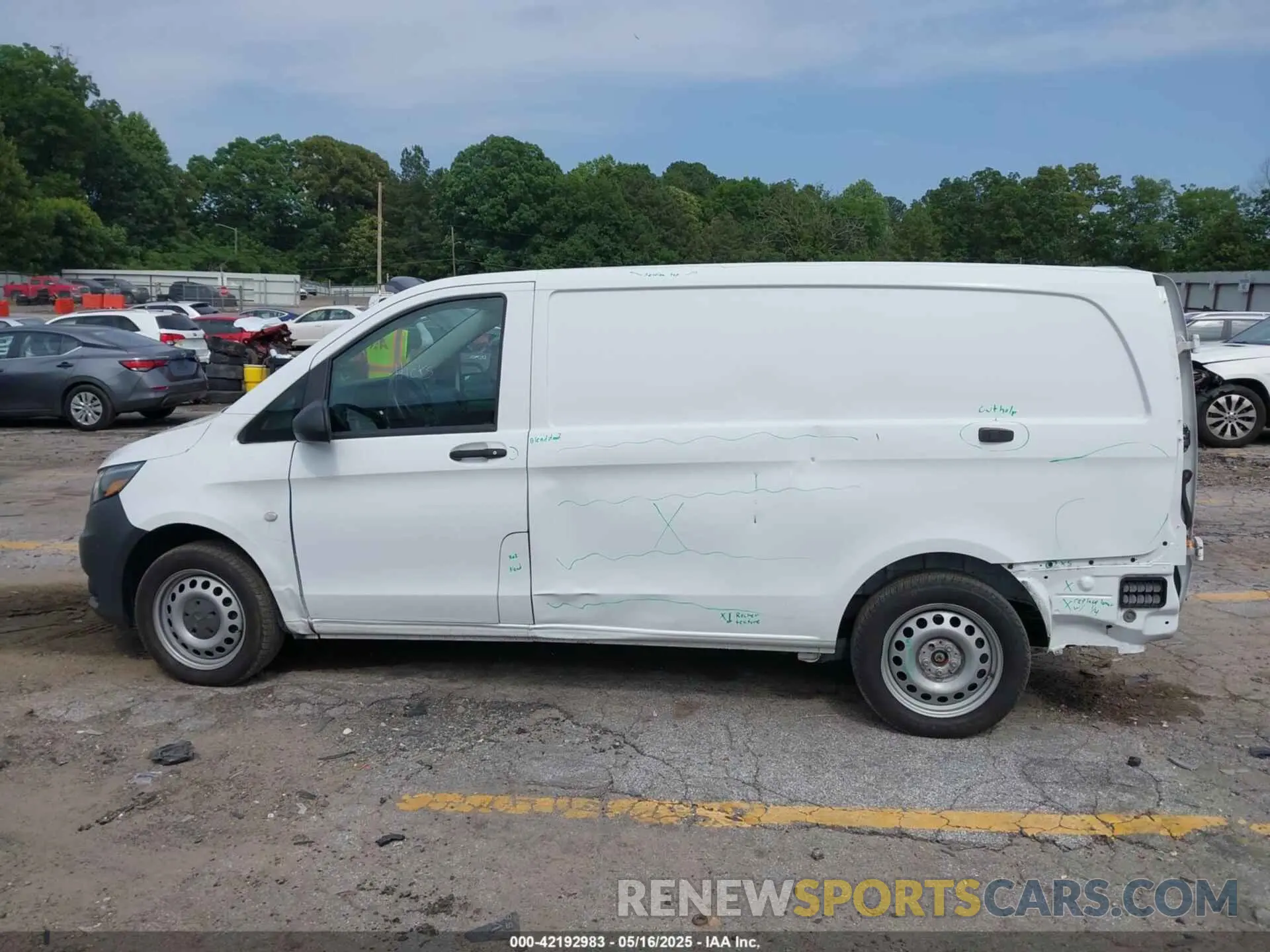 14 fotografías del automóvil dañado W1YV0BEY3L3725672 MERCEDES-BENZ METRIS 2020