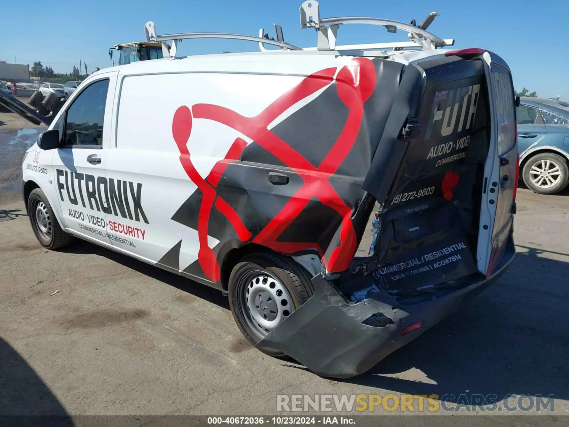 3 fotografías del automóvil dañado W1YV0BEYXL3685669 MERCEDES-BENZ METRIS 2020