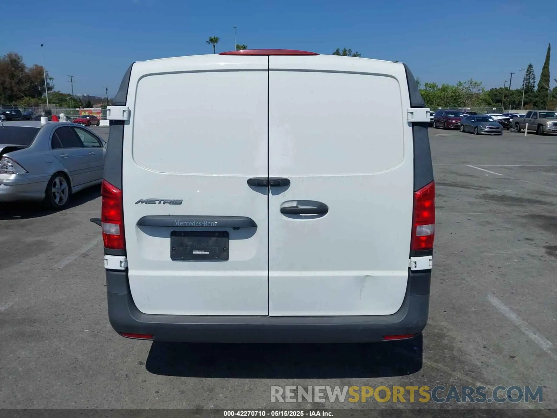 16 fotografías del automóvil dañado WD3PG2EA3L3651675 MERCEDES-BENZ METRIS 2020