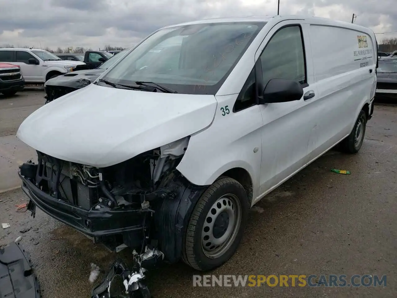 2 fotografías del automóvil dañado WD3PG3EA2L3658624 MERCEDES-BENZ METRIS 2020