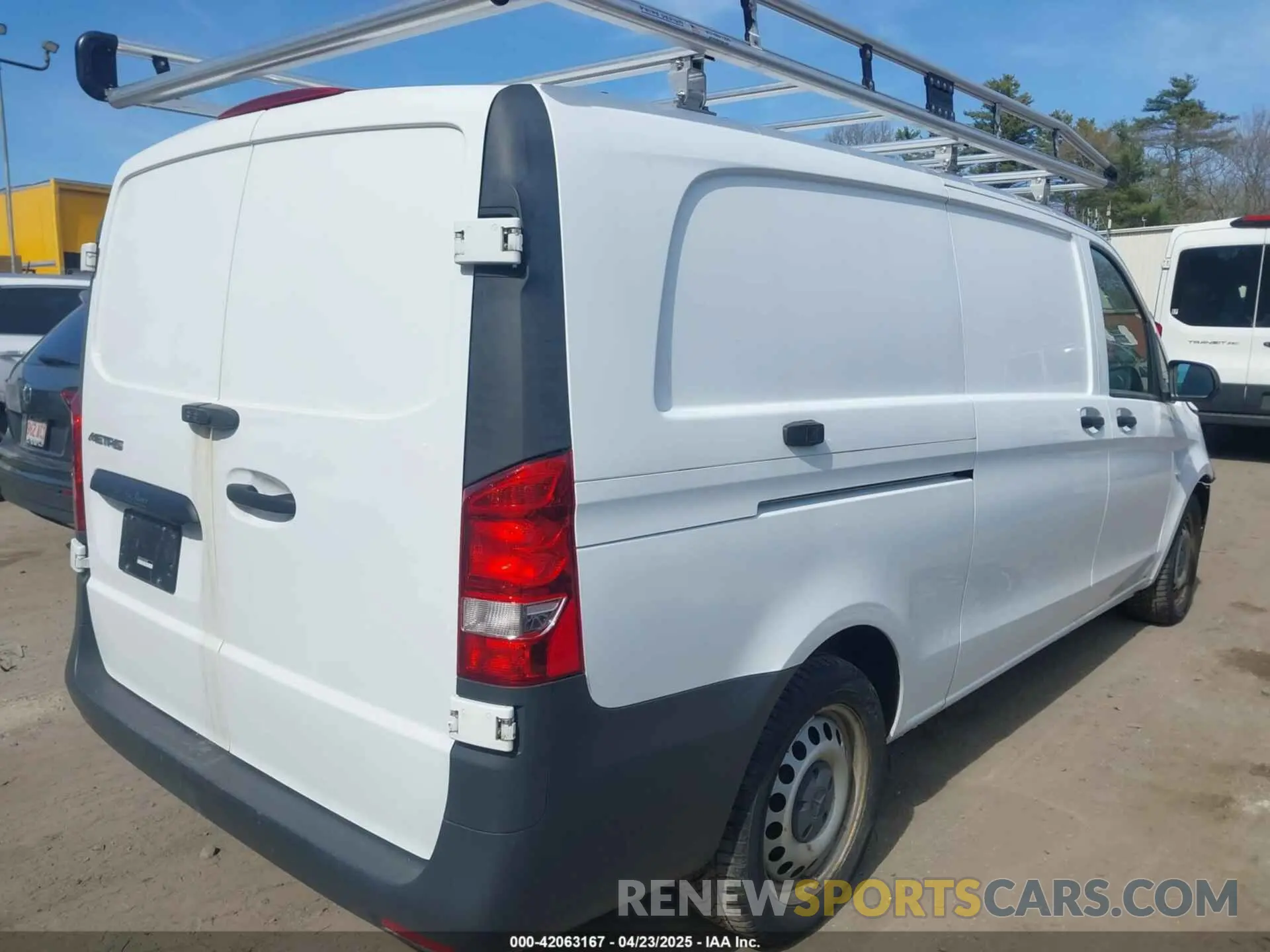 4 fotografías del automóvil dañado WD3PG3EAXL3674294 MERCEDES-BENZ METRIS 2020