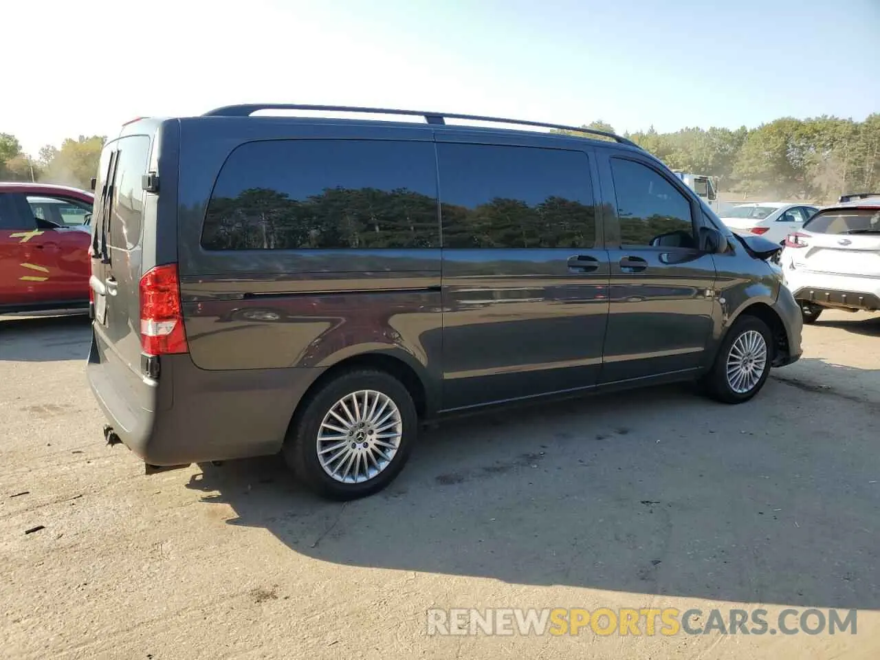 3 fotografías del automóvil dañado W1WV0FEY6M3863398 MERCEDES-BENZ METRIS 2021