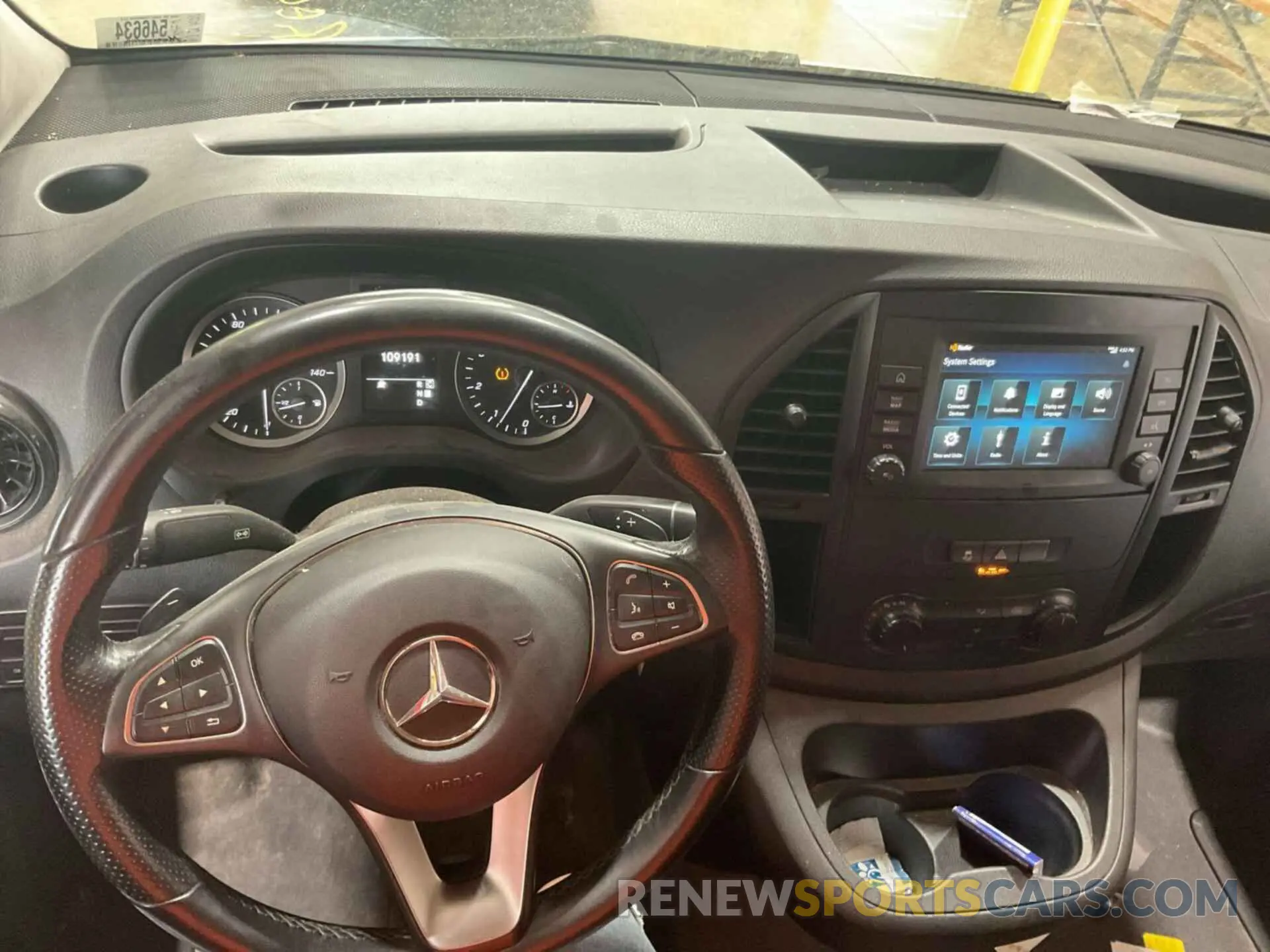 18 fotografías del automóvil dañado W1YV0BEY0M3905399 MERCEDES-BENZ METRIS 2021