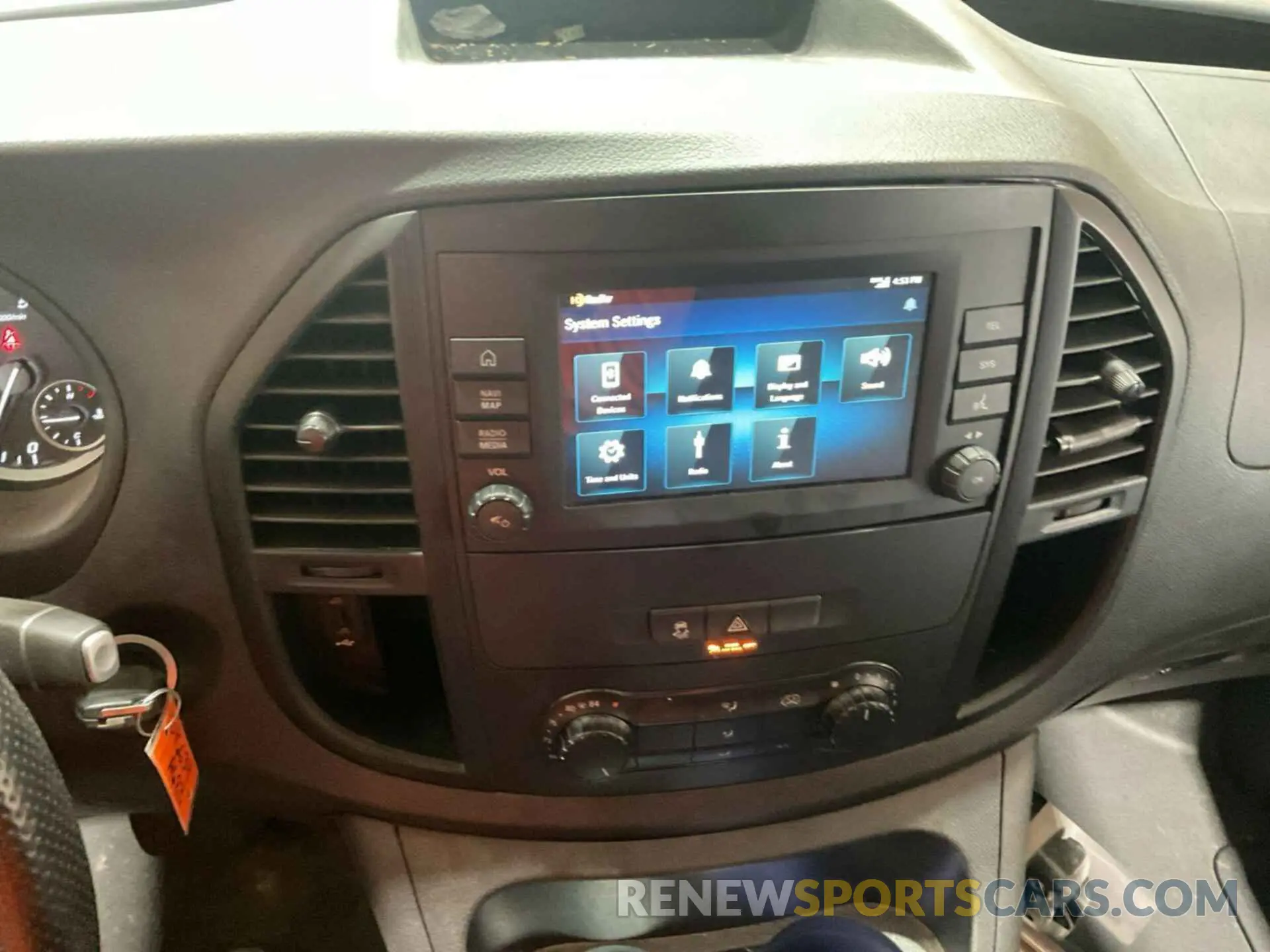 25 fotografías del automóvil dañado W1YV0BEY0M3905399 MERCEDES-BENZ METRIS 2021