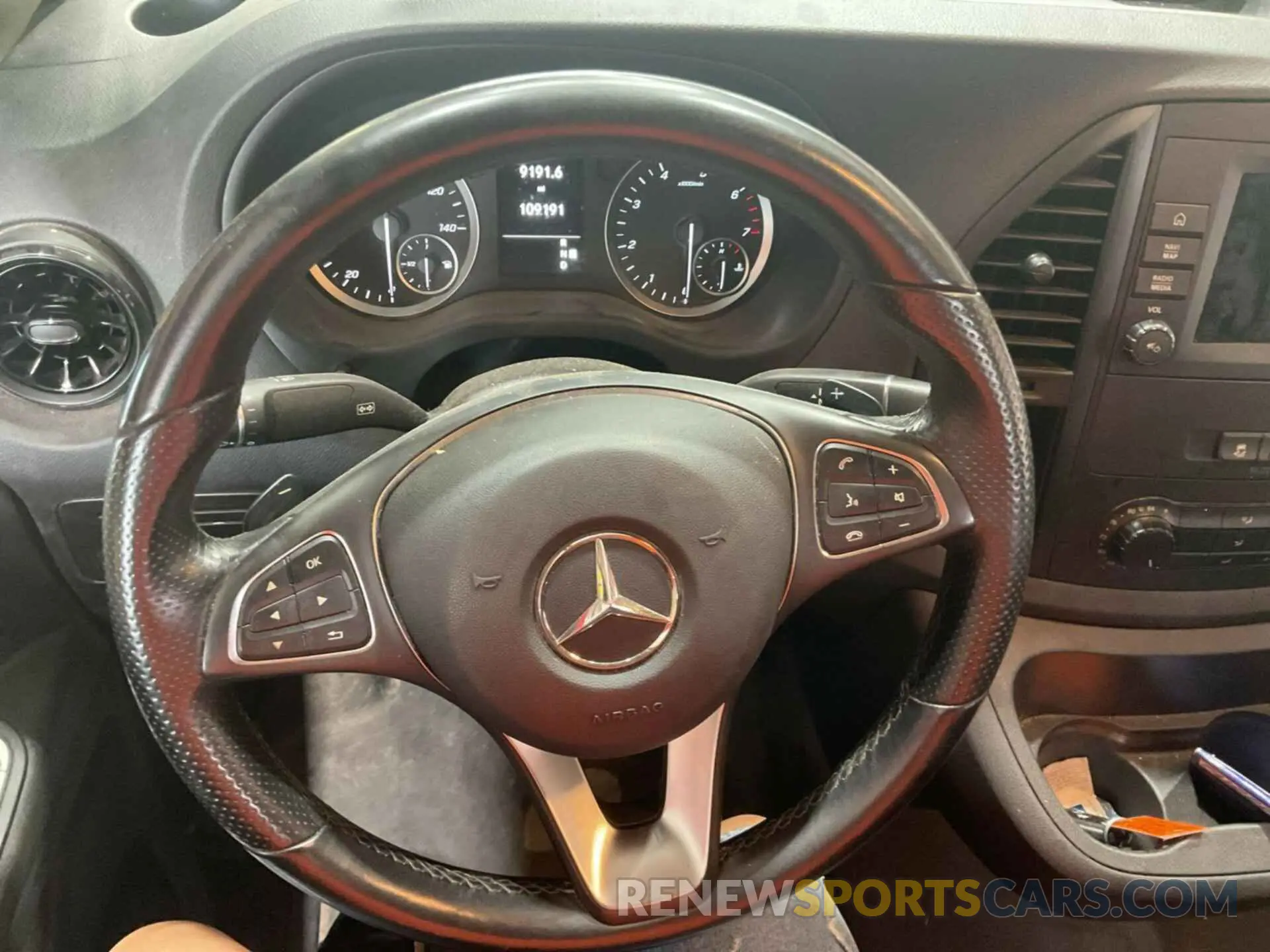 30 fotografías del automóvil dañado W1YV0BEY0M3905399 MERCEDES-BENZ METRIS 2021