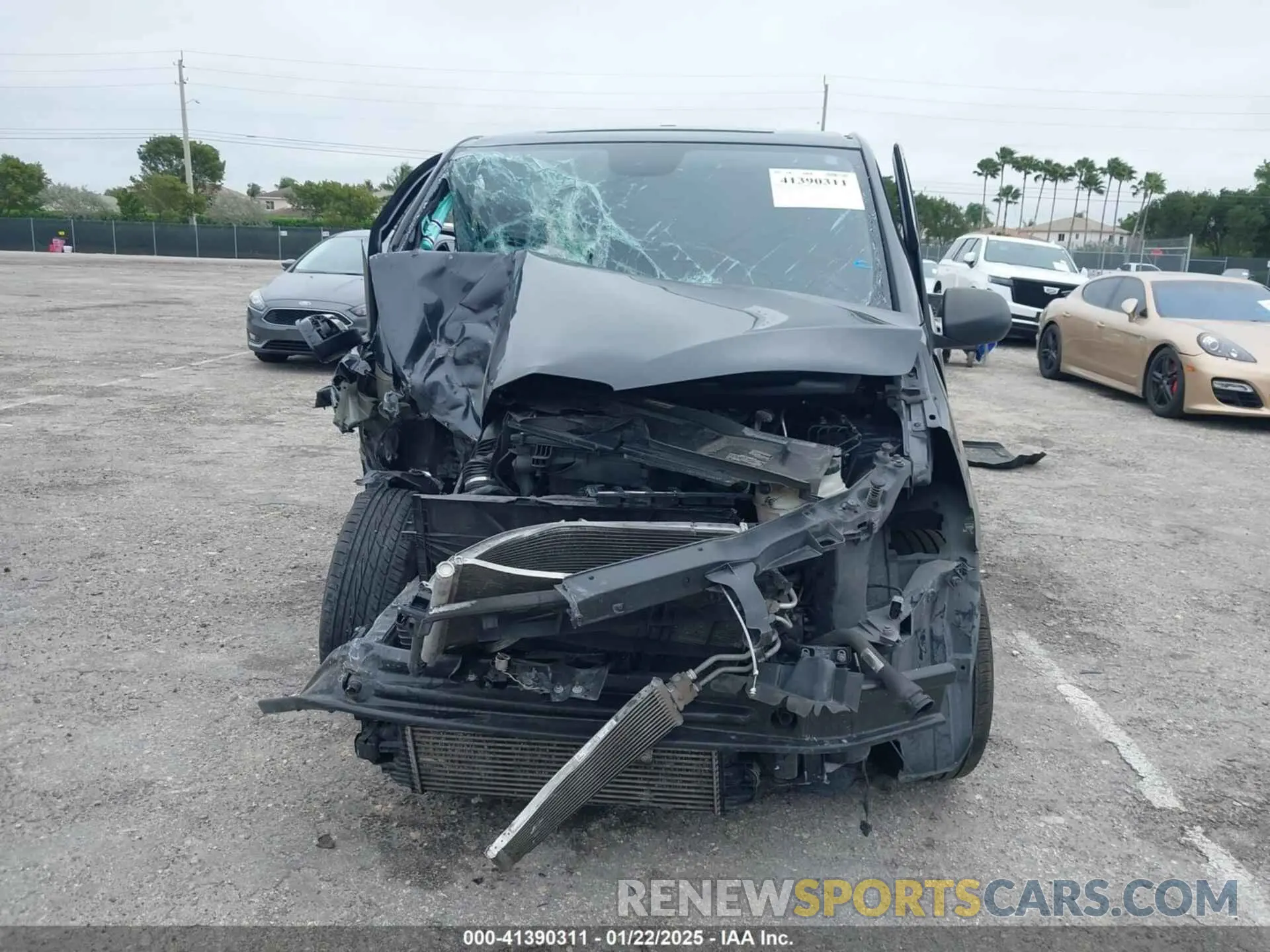 13 fotografías del automóvil dañado W1YV0BEY4M3827547 MERCEDES-BENZ METRIS 2021