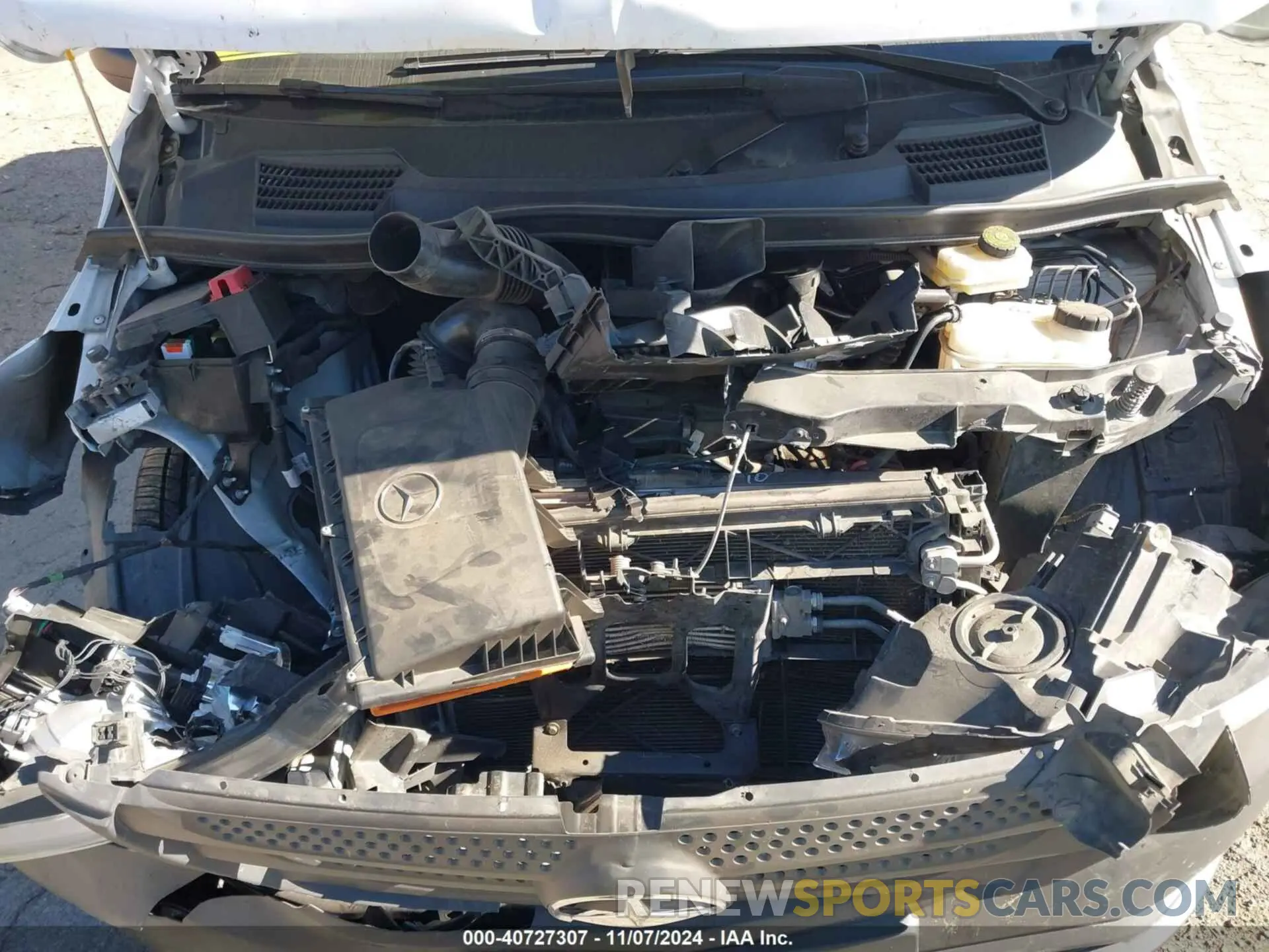 10 fotografías del automóvil dañado W1YV0BEY2N4149425 MERCEDES-BENZ METRIS 2022