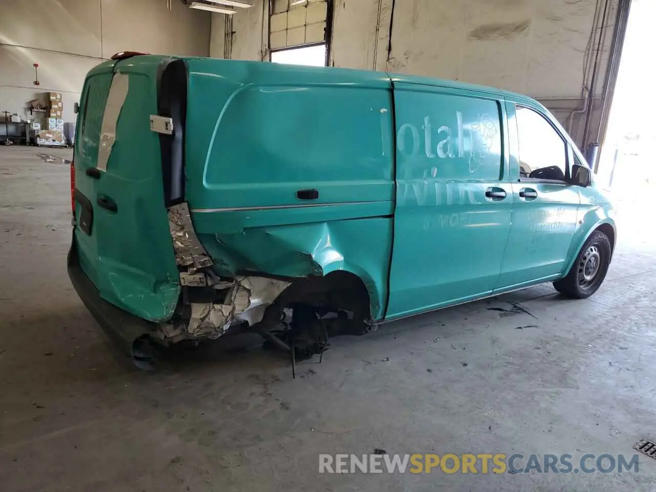 3 fotografías del automóvil dañado W1YV0BEY5N3963087 MERCEDES-BENZ METRIS 2022