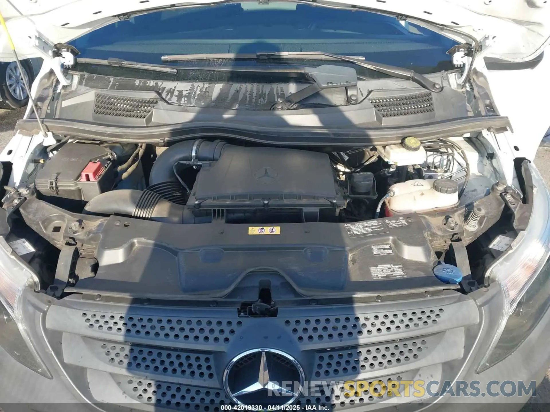 10 fotografías del automóvil dañado W1YV0BEY8N3960426 MERCEDES-BENZ METRIS 2022