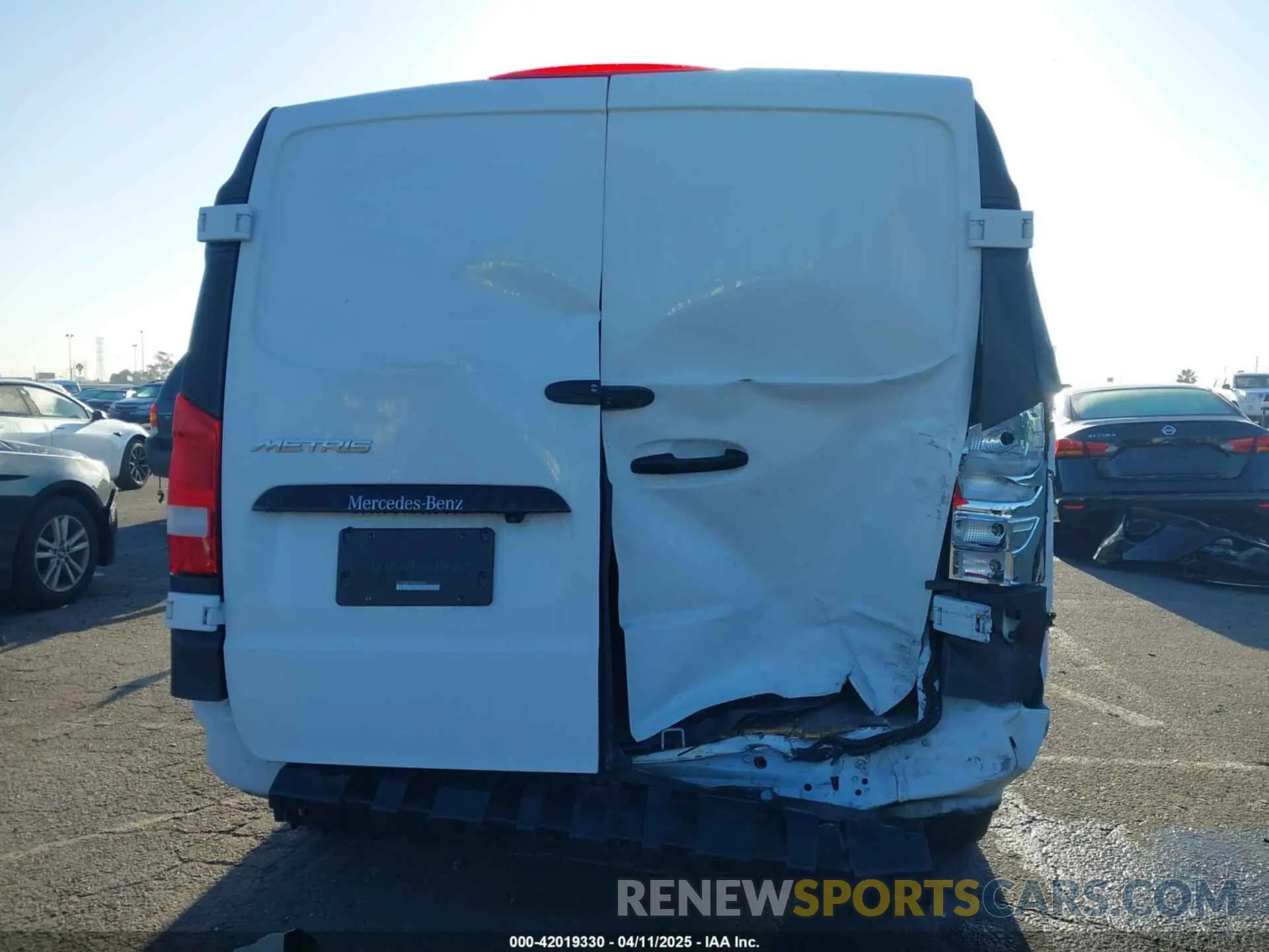 6 fotografías del automóvil dañado W1YV0BEY8N3960426 MERCEDES-BENZ METRIS 2022