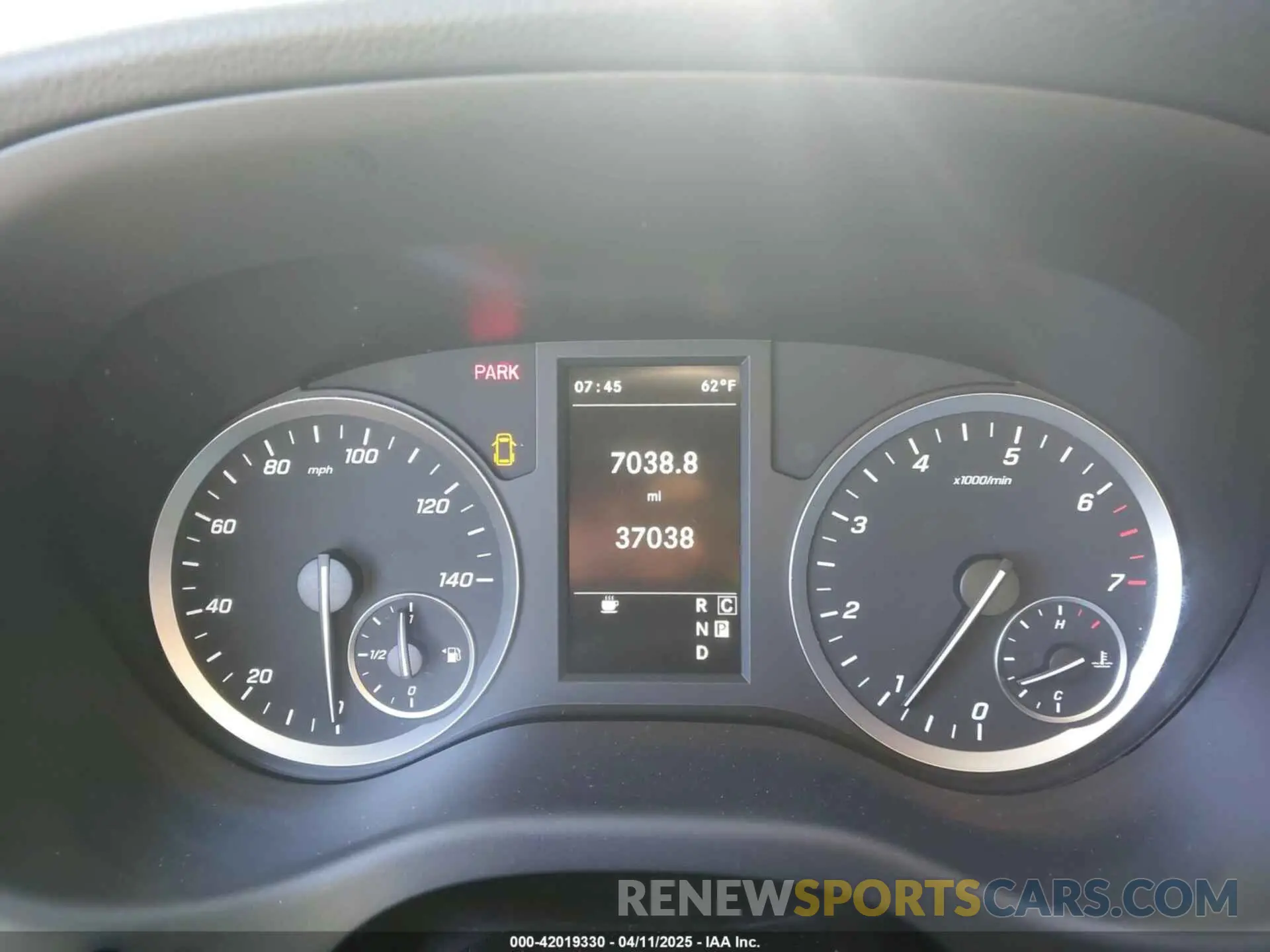 7 fotografías del automóvil dañado W1YV0BEY8N3960426 MERCEDES-BENZ METRIS 2022