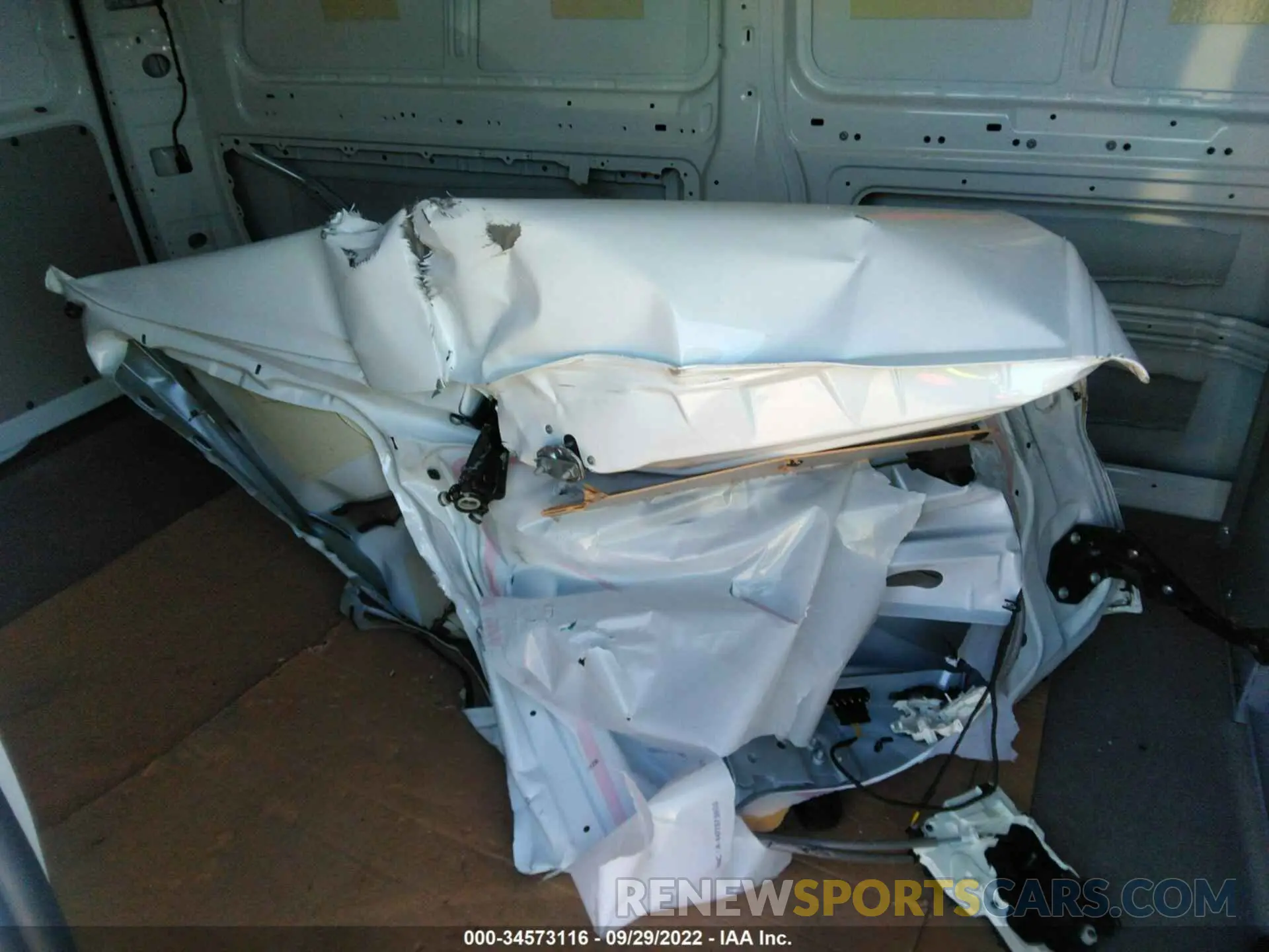 12 fotografías del automóvil dañado W1YV0CEY3M3874879 MERCEDES-BENZ METRIS CARGO VAN 2021