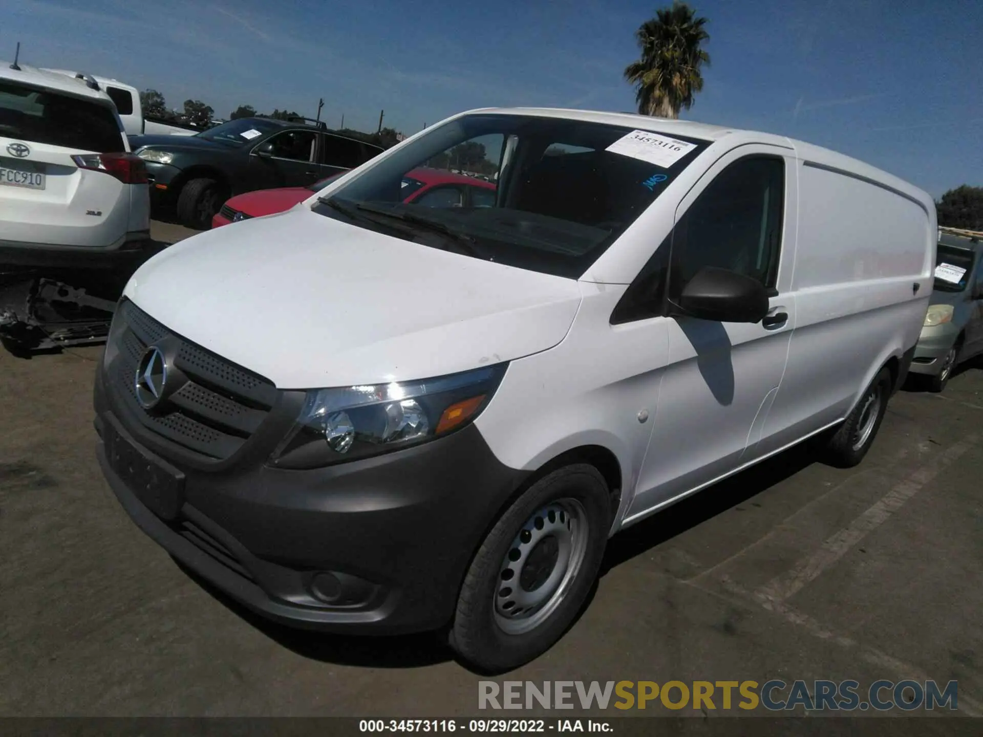 2 fotografías del automóvil dañado W1YV0CEY3M3874879 MERCEDES-BENZ METRIS CARGO VAN 2021