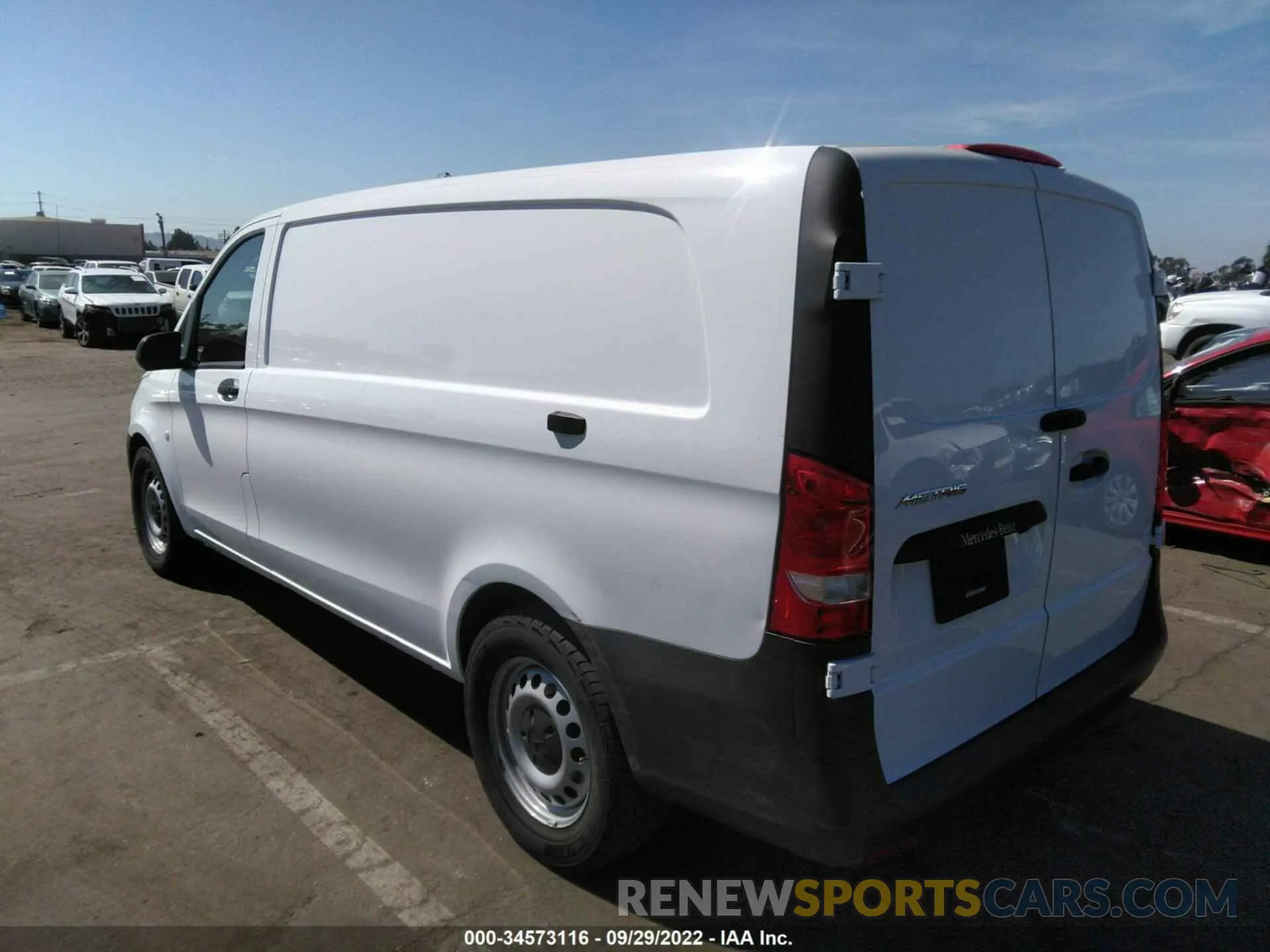 3 fotografías del automóvil dañado W1YV0CEY3M3874879 MERCEDES-BENZ METRIS CARGO VAN 2021