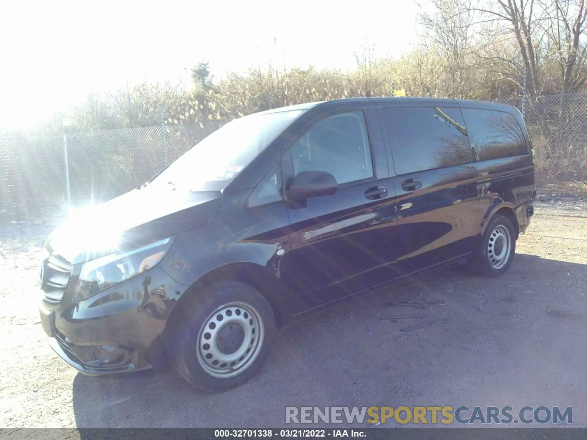 2 fotografías del automóvil dañado W1WV0FEY5M3857950 MERCEDES-BENZ METRIS PASSENGER VAN 2021