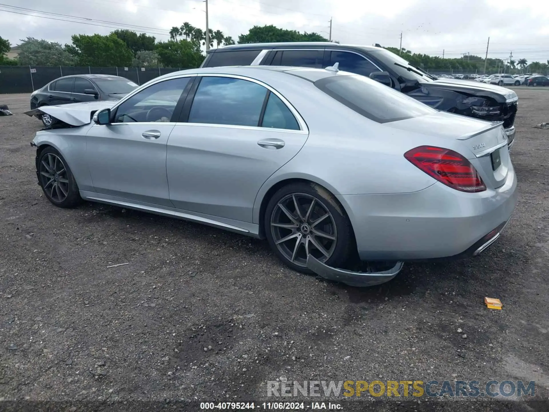 3 fotografías del automóvil dañado WDDUG8DB4LA524151 MERCEDES-BENZ S 2020