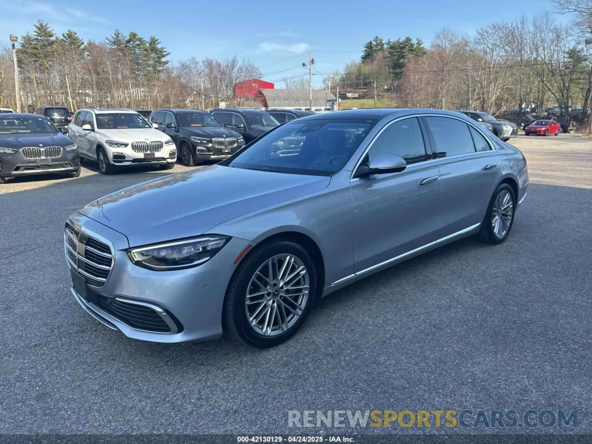 2 fotografías del automóvil dañado W1K6G7GB5NA078108 MERCEDES-BENZ S 2022