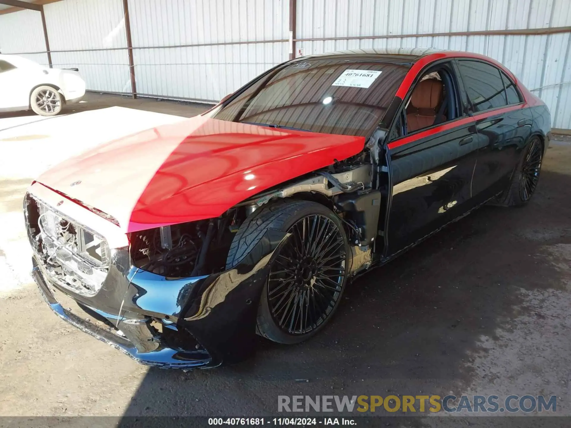2 fotografías del automóvil dañado W1K6G7GB9RA272016 MERCEDES-BENZ S 2024