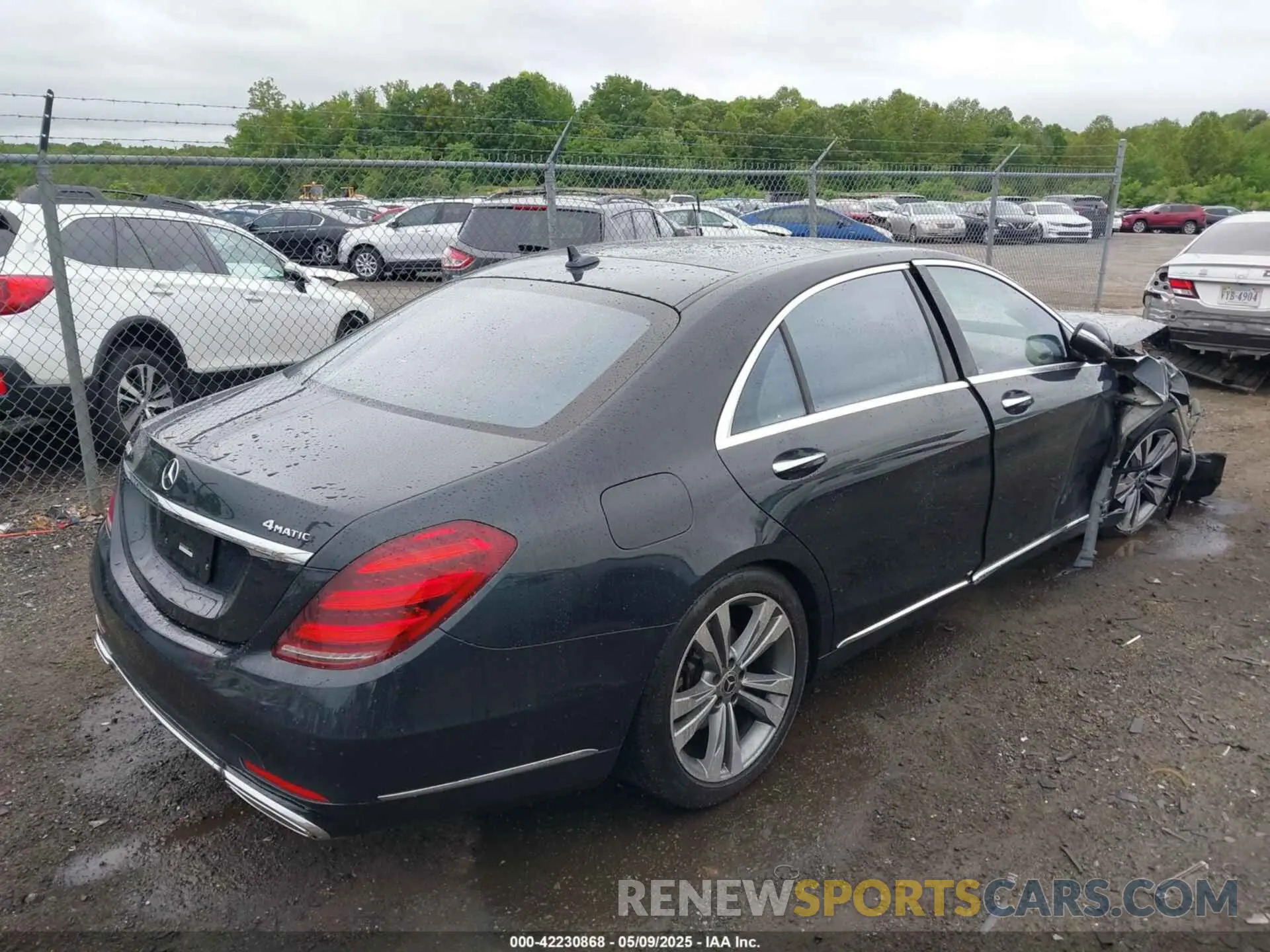 4 fotografías del automóvil dañado WDDUG6EB5KA463880 MERCEDES-BENZ S 450 2019