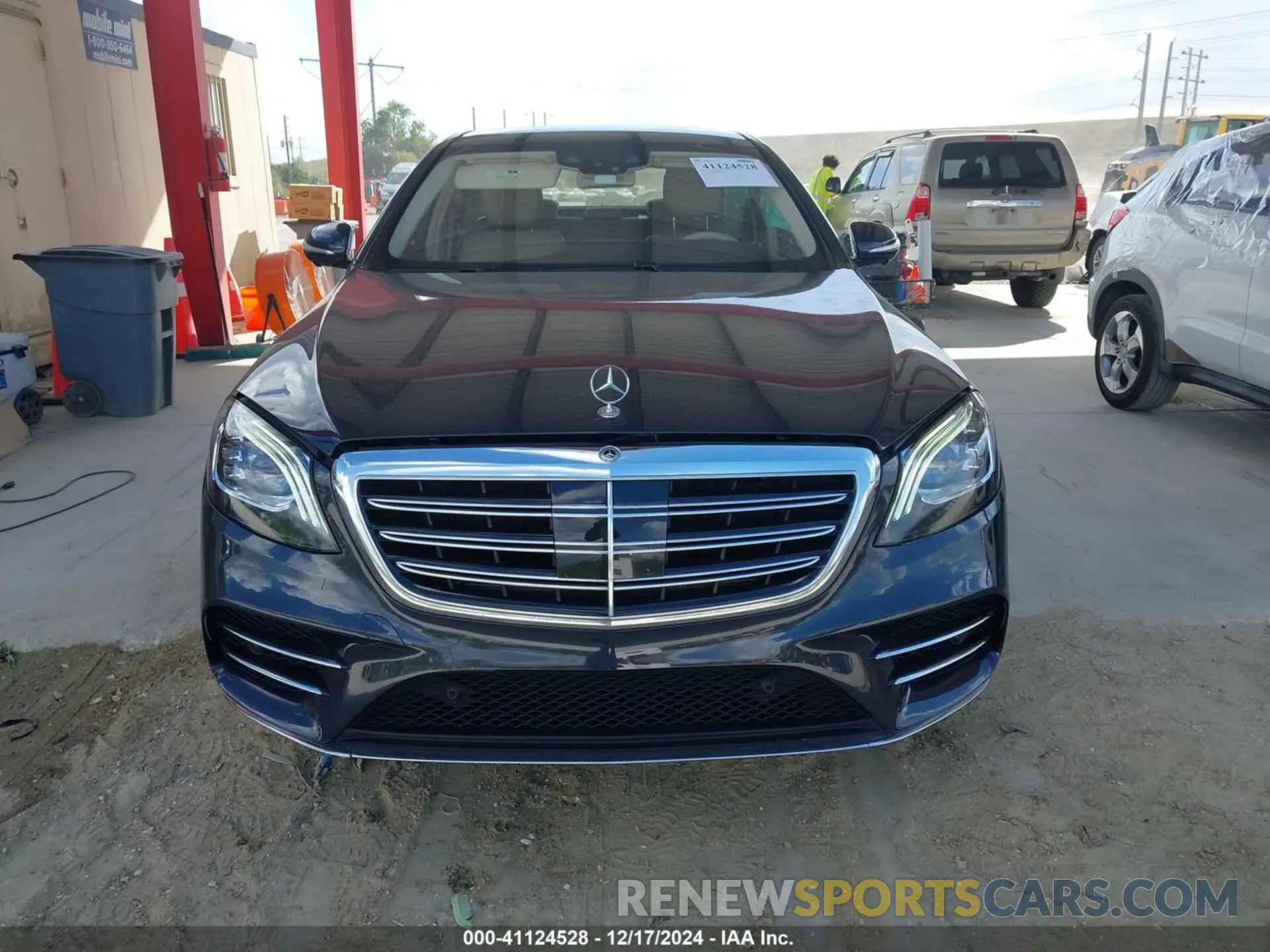 12 fotografías del automóvil dañado WDDUG6GB1KA453375 MERCEDES-BENZ S 450 2019