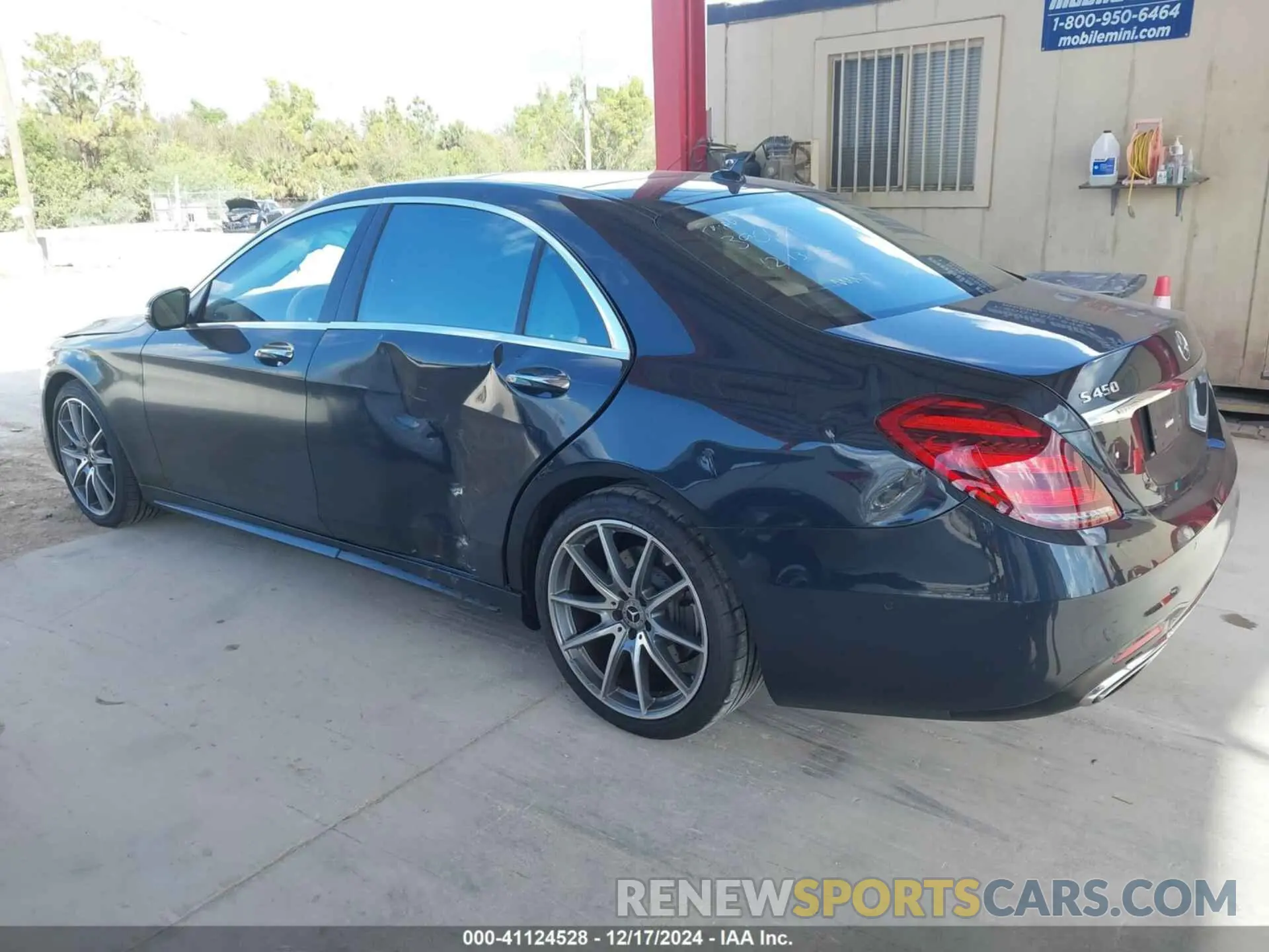 14 fotografías del automóvil dañado WDDUG6GB1KA453375 MERCEDES-BENZ S 450 2019