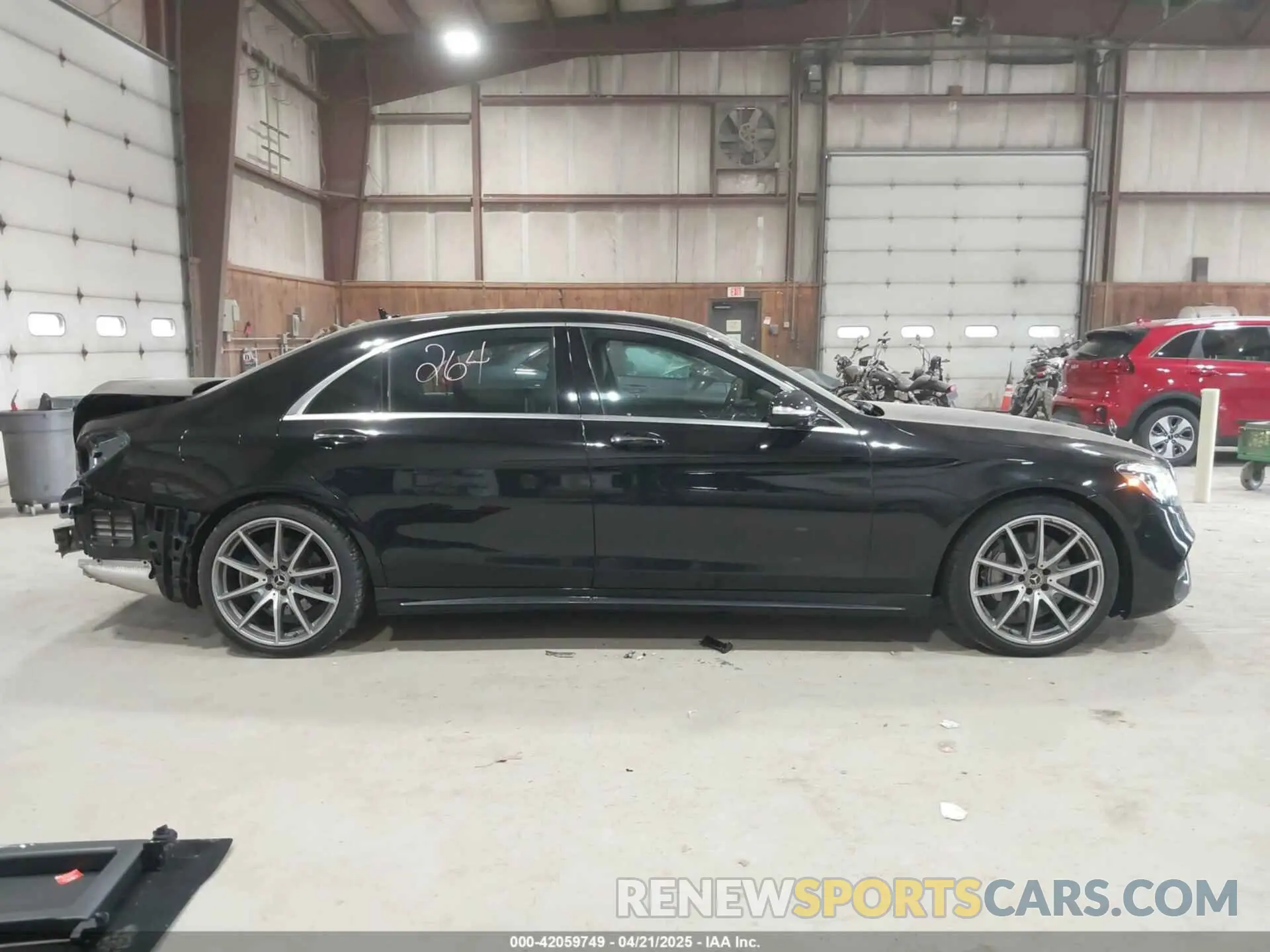 14 fotografías del automóvil dañado WDDUG6GB7KA455597 MERCEDES-BENZ S 450 2019