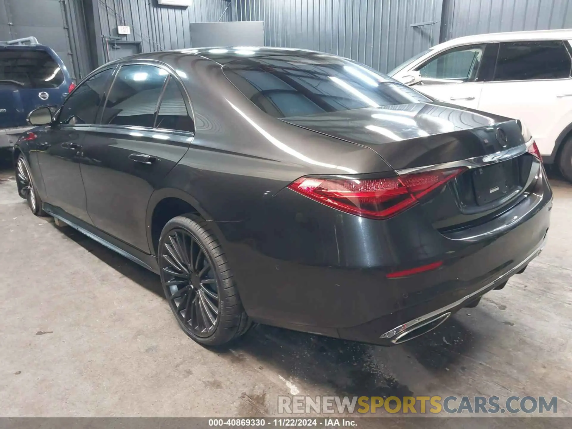 3 fotografías del automóvil dañado W1K6G6DB3NA071592 MERCEDES-BENZ S 500 2022