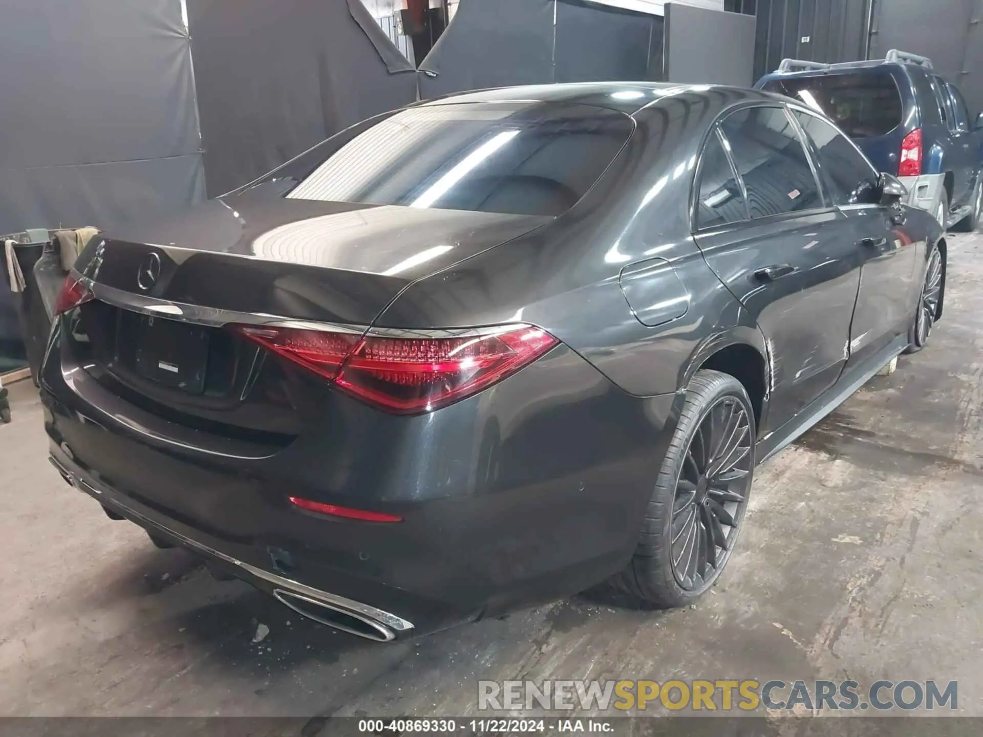 4 fotografías del automóvil dañado W1K6G6DB3NA071592 MERCEDES-BENZ S 500 2022