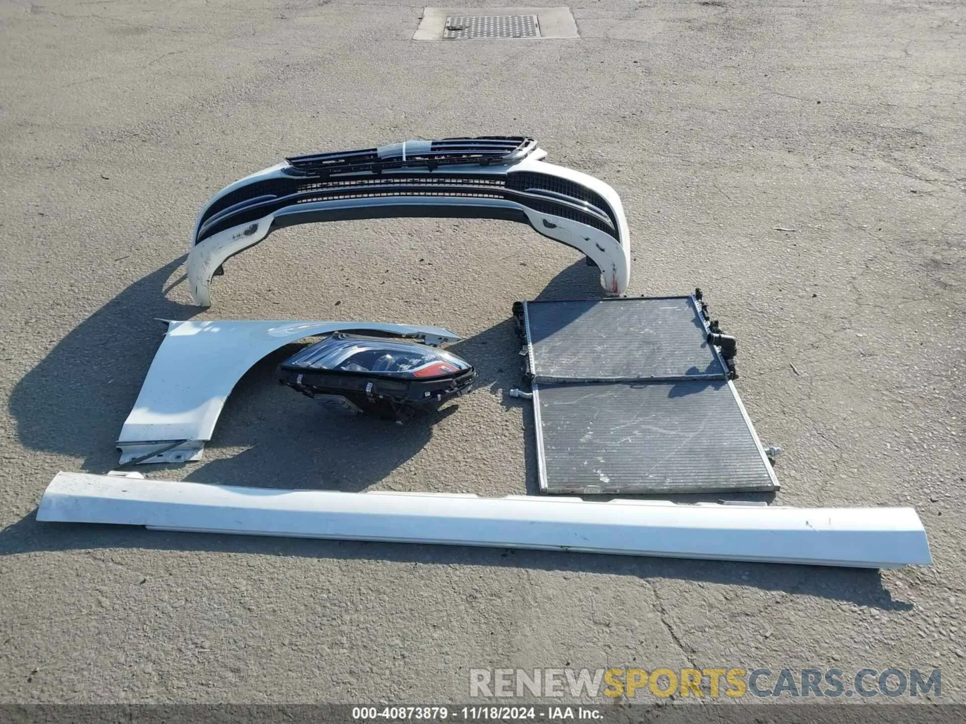 12 fotografías del automóvil dañado WDDUG8DB4KA426011 MERCEDES-BENZ S 560 2019