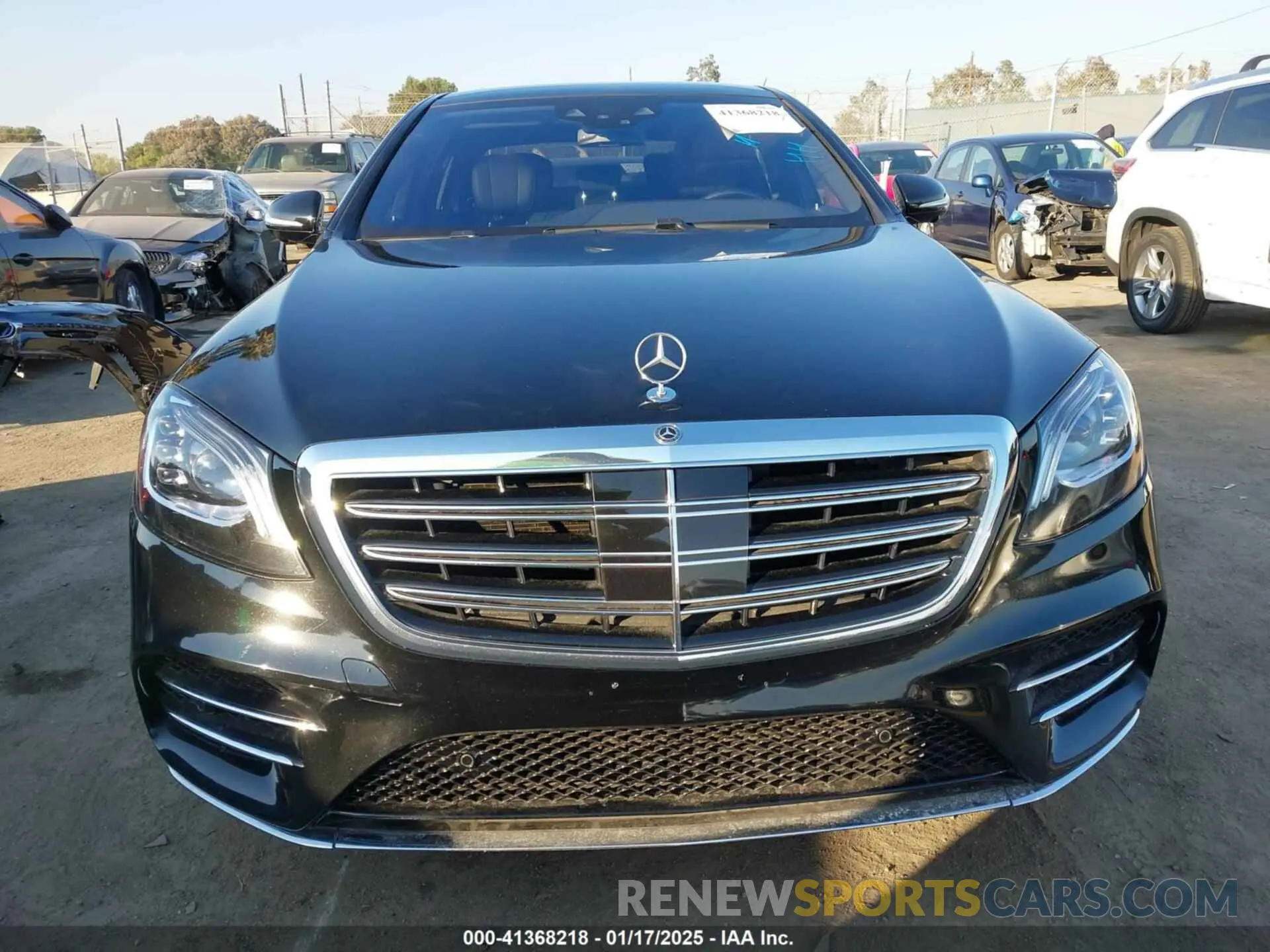 13 fotografías del automóvil dañado WDDUG8DB4KA442614 MERCEDES-BENZ S 560 2019