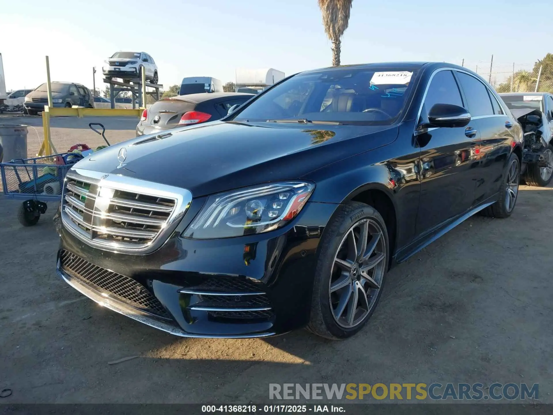 2 fotografías del automóvil dañado WDDUG8DB4KA442614 MERCEDES-BENZ S 560 2019